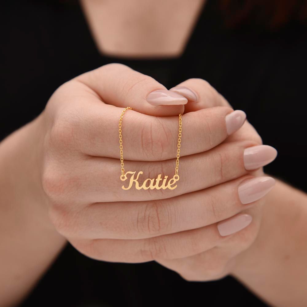 To My Mum | Your Support | Personalized Name Necklace