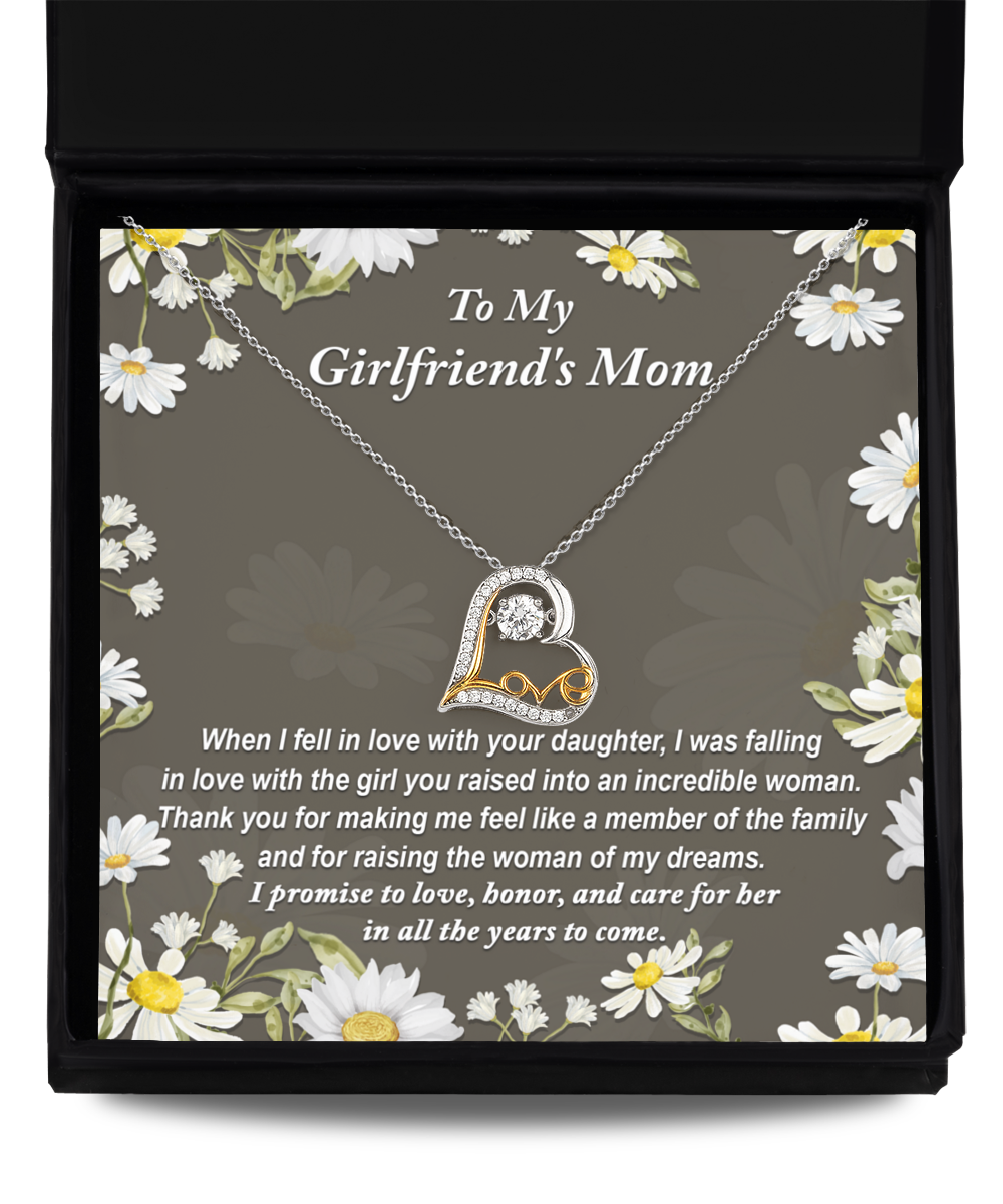To My Girlfriend's Mom - Incredible Woman - Love Dancing Necklace Gift